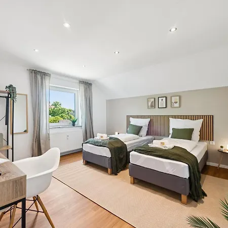 Leben Homes 3 Schlafzimmer Nahe Ulm Und Legoland * Langenau