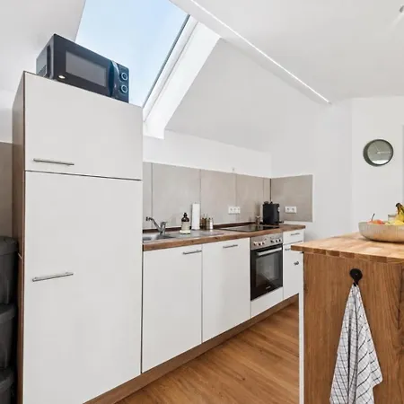 Leben Homes 3 Schlafzimmer Nahe Ulm Und Legoland Langenau